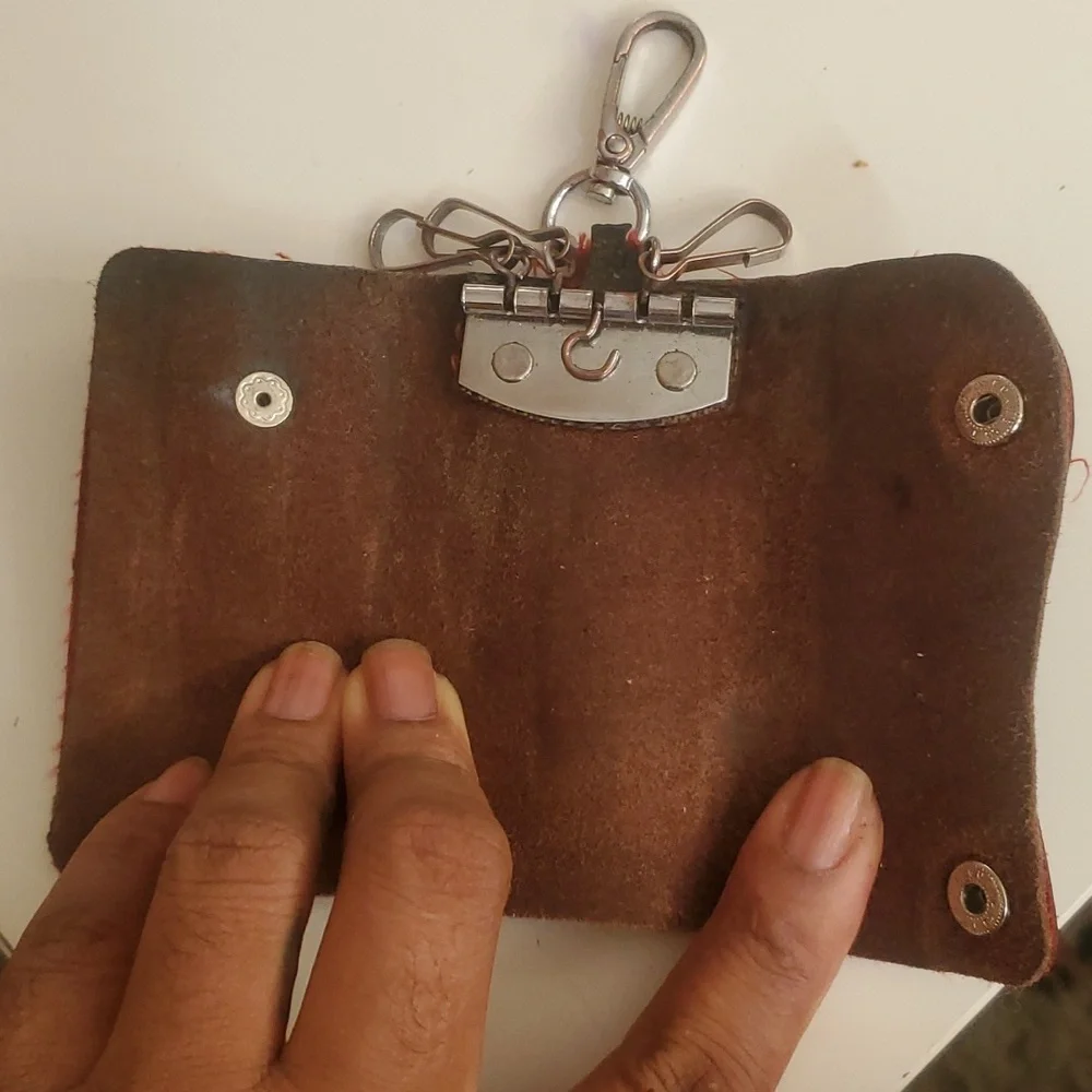 Key holder - Picture 3 of 9